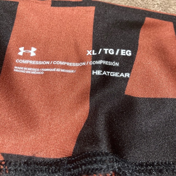 UA Heat Gear Logo High Rise Ankle Legging - Picture 7 of 12